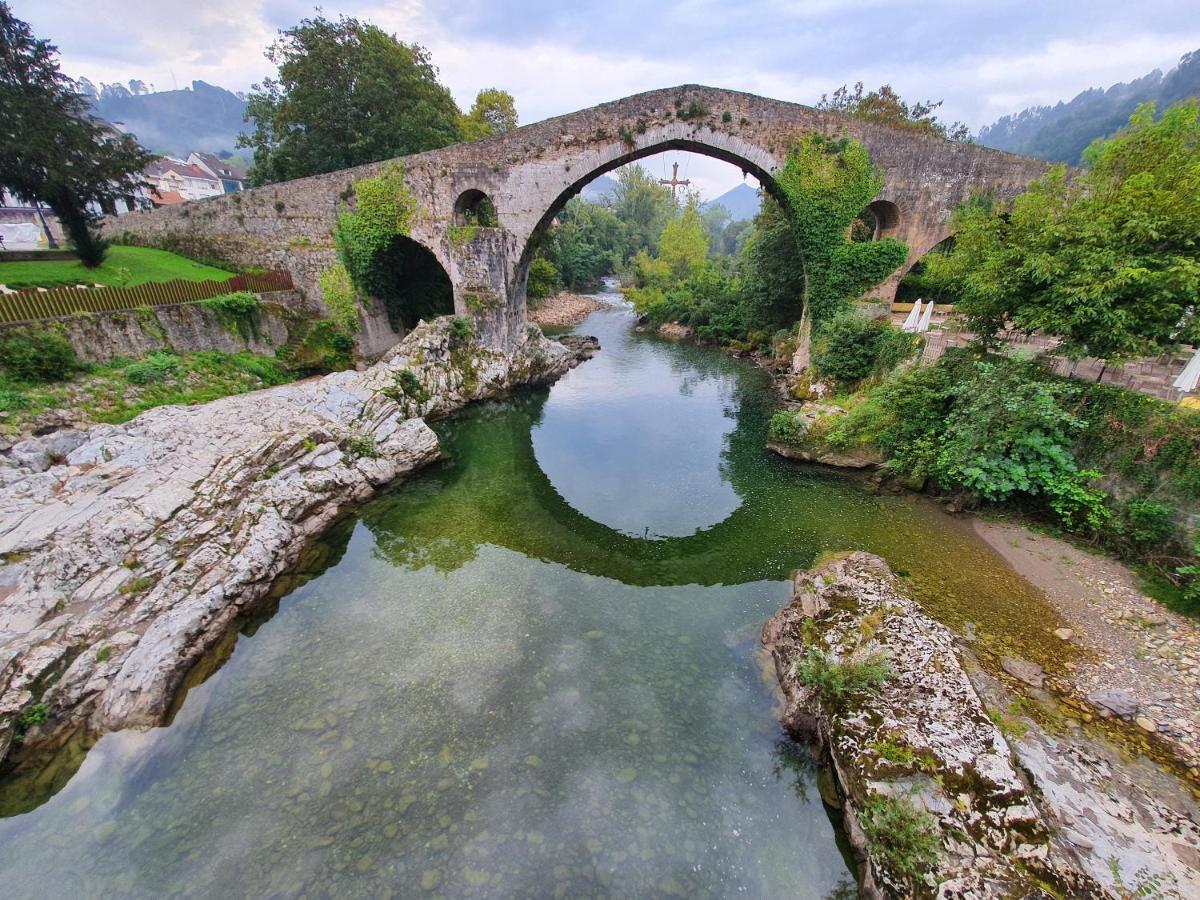 La Estancia De Cangas - Amplio Piso Con Garaje Onís Exteriér fotografie